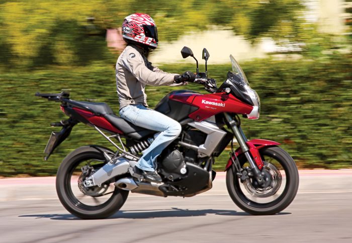 Aιχμηρός όσο και δυναμικός ο χαρακτήρας του Kawasaki Versys.
